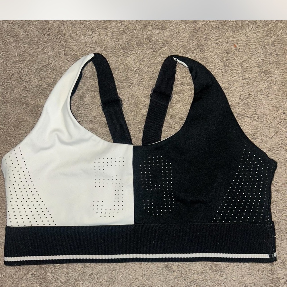 Splits59 sports bra